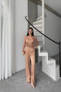 JAKARLI BLUZU TASARIM DETAYLI CEKET-PANTOLON-BLUZ 3 LÜ TAKIM - Bej resmi